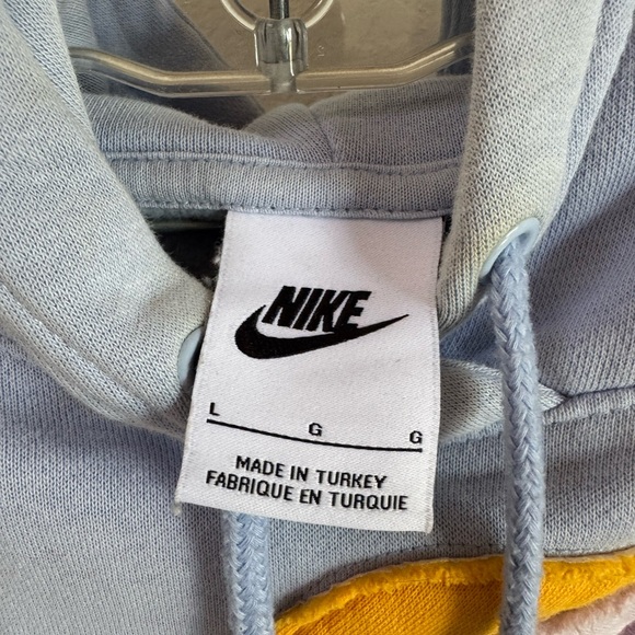 Nike Sportswear Project Uphoria Women's Hoodie and Shorts Set - Picture 7 of 12